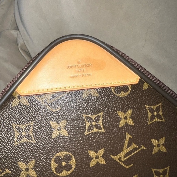 Louis Vuitton Monogram Travel Bag TRADE for backpack - Picture 6 of 13